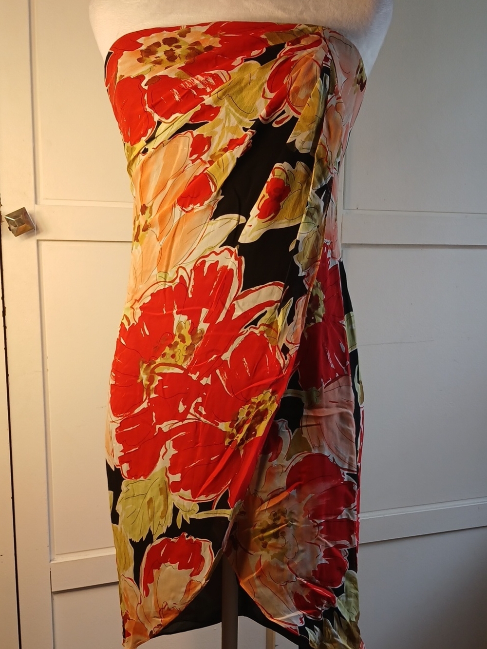 Kay Unger Floral Strapless Wrap Dress in Red and Black